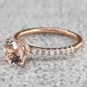 Hidden Halo Diamond Setting Morganite Center gemstone